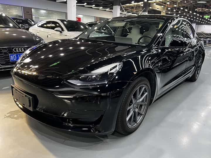 2022 Model 3 2022 rear-wheel drive version