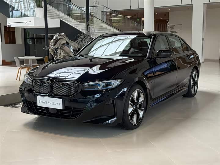 2024 BMW i3 2024 eDrive 40L Night Package