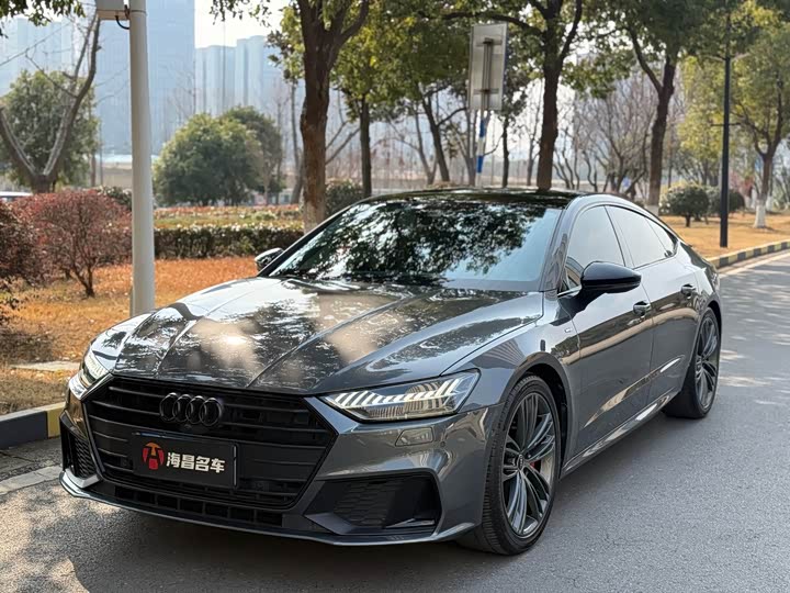 2022 Audi A7 2022 45 TFSI Premium Selection