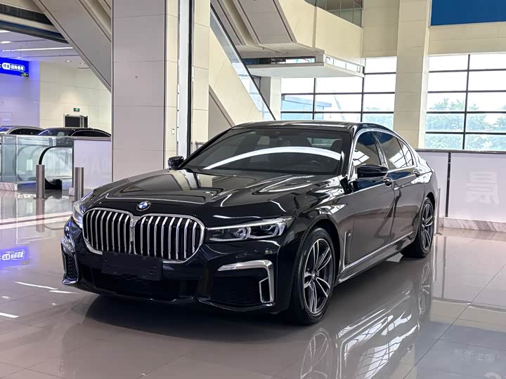 2021 BMW 7 Series 2021 730Li M Sports Package