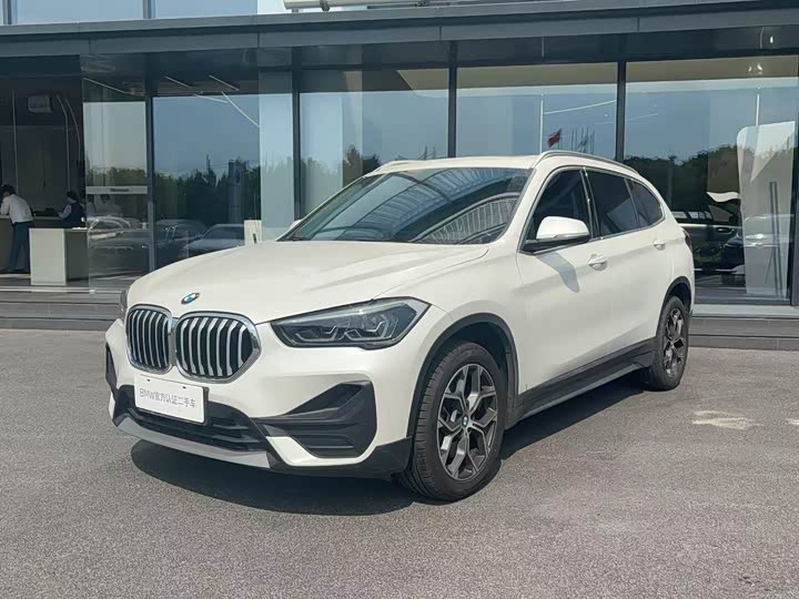 2021 BMW X1 2021 sDrive25Li Leading Model