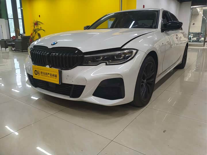 2022 BMW 3 Series 2022 330Li xDrive M Sports Night Package