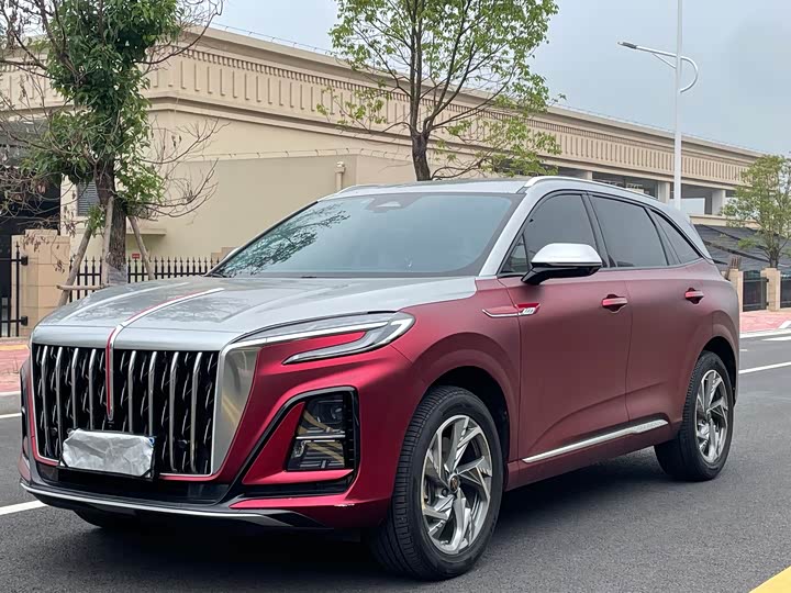 2024 Hongqi HS3 2023 2.0T two-wheel drive optional version