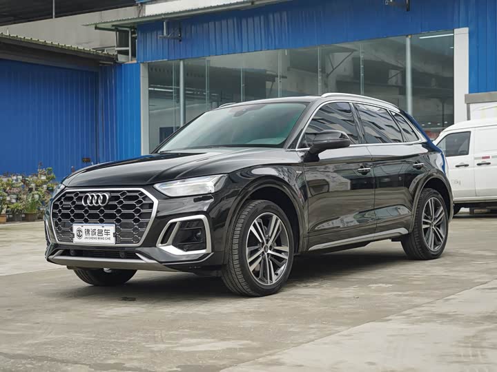 2022 Audi Q5L 2022 40T fashionable and dynamic model