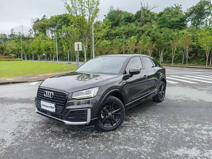 2021 Audi Q2L 2021 35 TFSI fashionable and dynamic