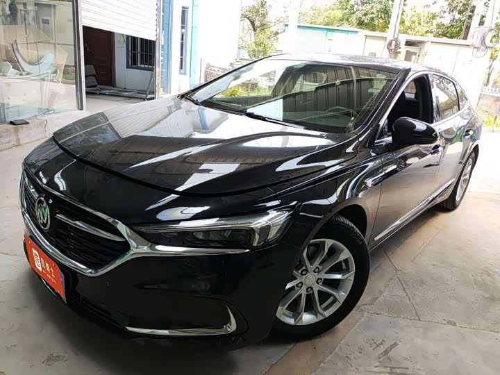 2021 LaCrosse 2021 552T luxury model