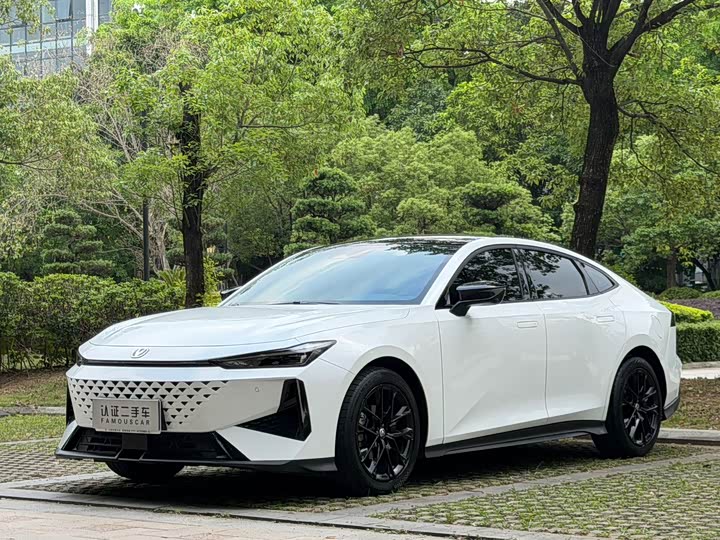 2024 Changan UNI-V 2024 1.5T premium model