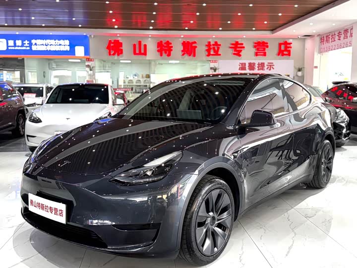 2024 Model Y 2024 rear-wheel drive version