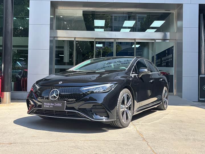 2025 Mercedes-Benz EQE 2025 500 4MATIC Luxury Edition