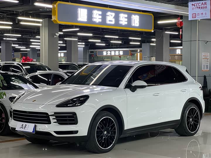 2021 Cayenne 2019 Cayenne 3.0T