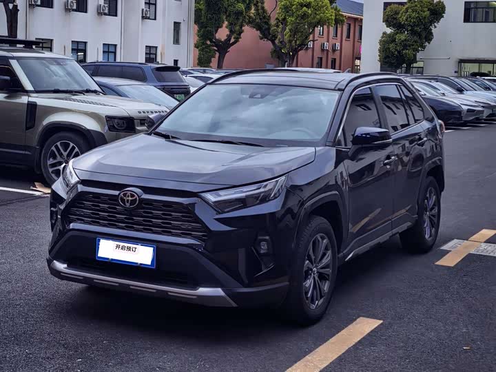 2025 RAV4 Rongfang 2024 2.0L CVT two-wheel drive fashion Plus version