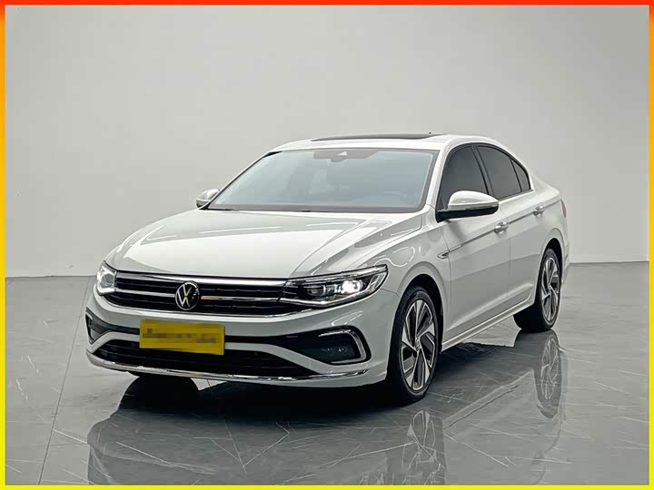 2024 Bora 2023 300TSI DSG Exclusive Edition