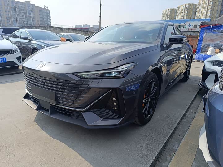 2022 Changan UNI-V 2022 1.5T Excellent Type