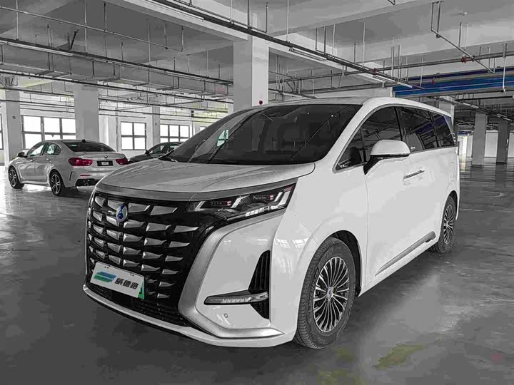 2023 Denza D9 2023 DM-i 965 exclusive model