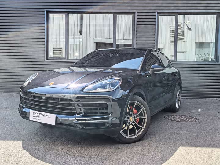 2022 Cayenne 2019 Cayenne Coupé 3.0T