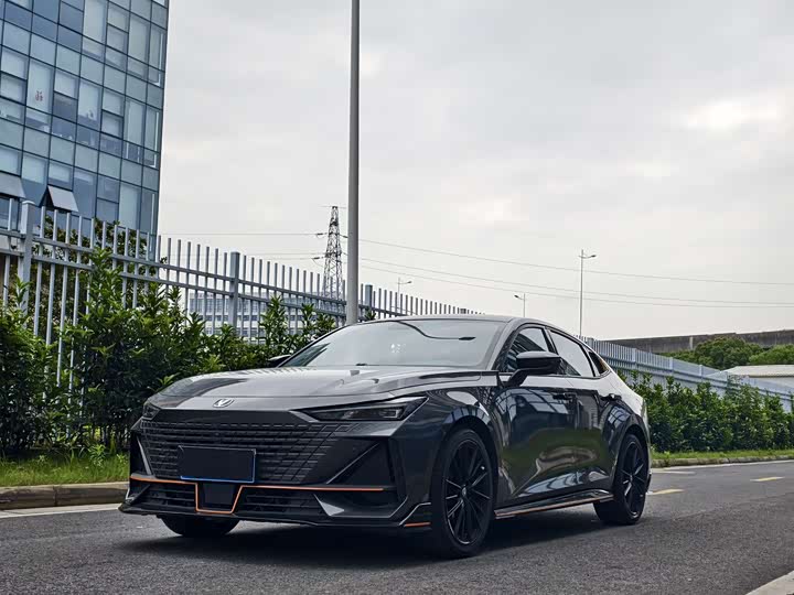 2022 Changan UNI-V 2022 1.5T sports version