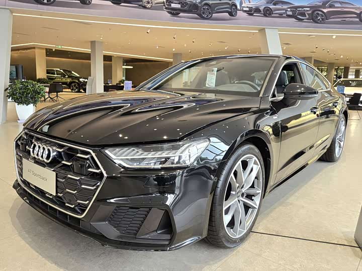 2025 Audi A7 2025 45 TFSI Premium Selection