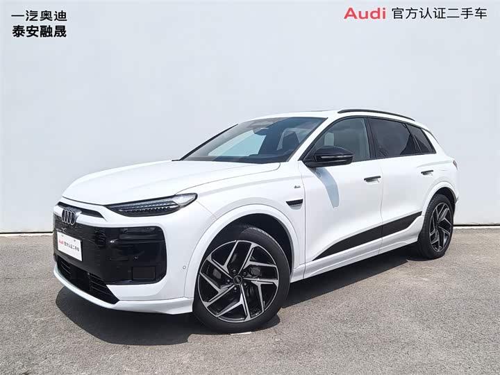 2025 Audi Q6L e-tron 2026 first pilot version