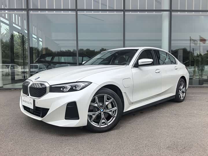 2025 BMW i3 2025 eDrive 35 L