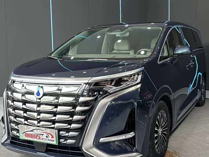 2023 Denza D9 2022 model DM-i 970 four-wheel drive flagship model