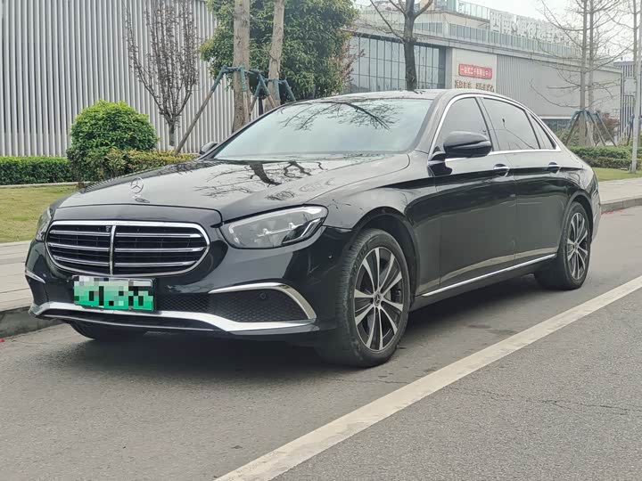 2022 Mercedes-Benz E-Class New Energy 2022 E 350 e L plug-in hybrid sedan