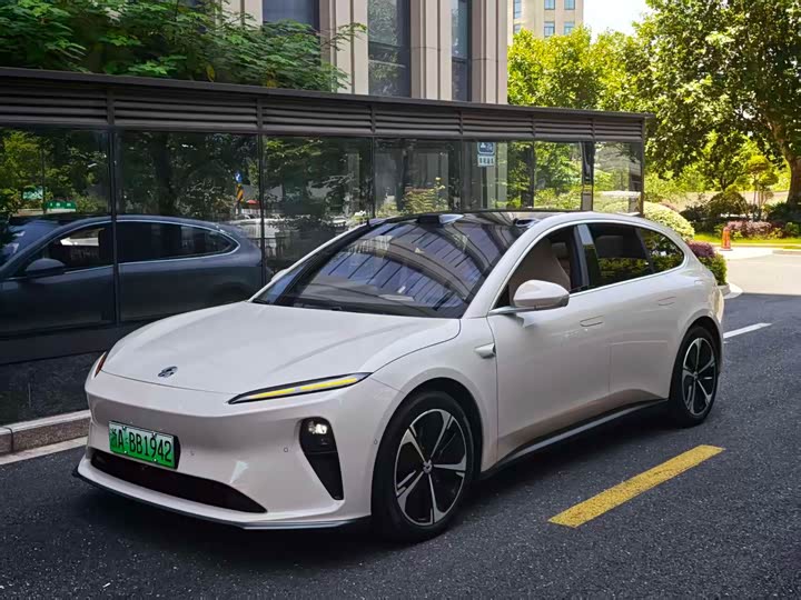2024 NIO ET5T 2024 model 75kWh Touring
