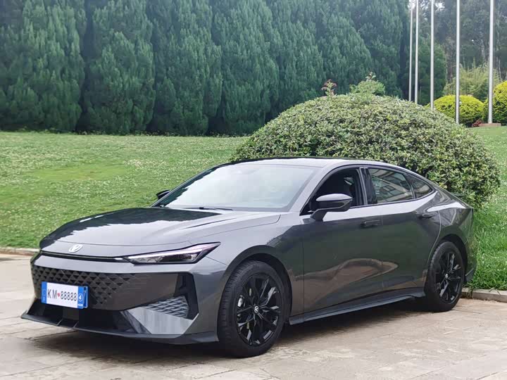 2025 Changan UNI-V 2024 1.5T premium model