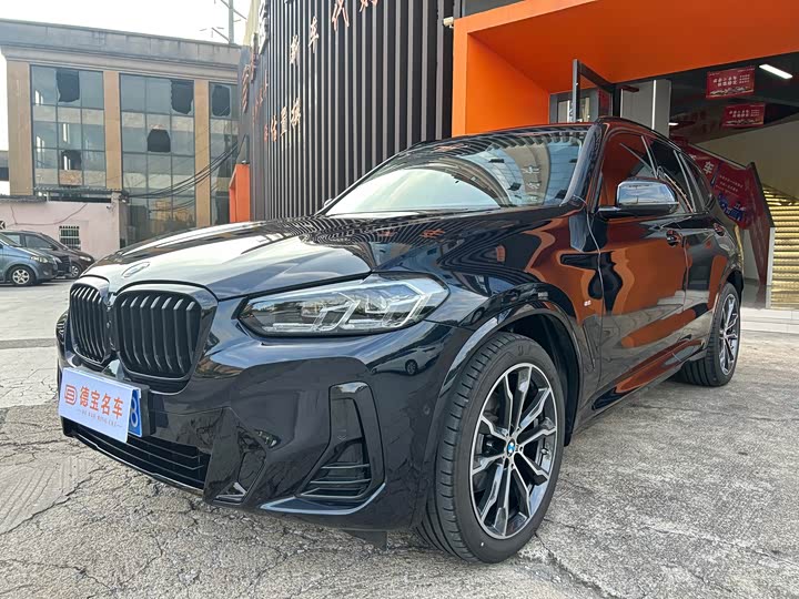 2025 BMW X3 2022 Model 2 xDrive30i Leading M Night Package