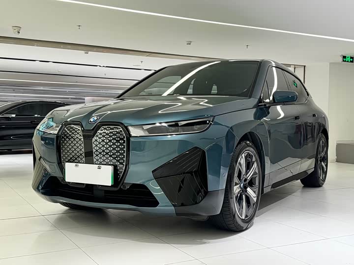 2025 BMW iX 2023 facelift xDrive40