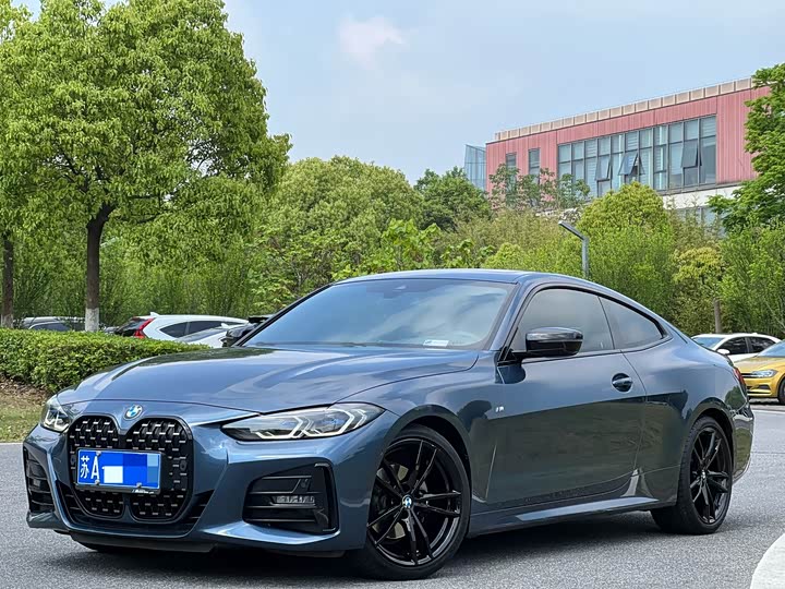2022 BMW 4 Series 2022 425i M Sports Night Package