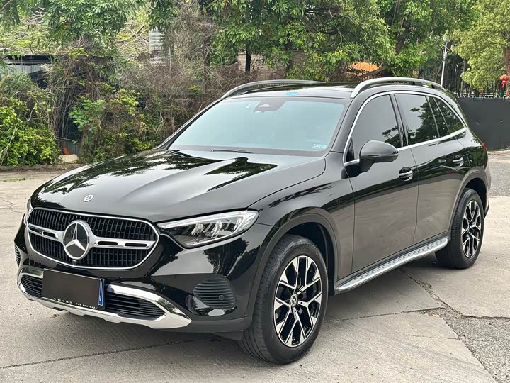 2024 Mercedes-Benz GLC 2024 GLC 260 L 4MATIC Dynamic 5-seater