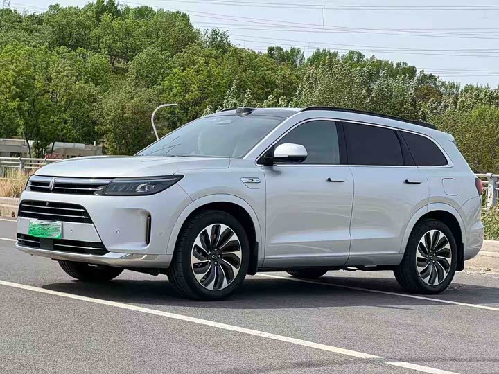 2024 Wenjie M7 2024 1.5T Intelligent Driving Four-wheel Drive Max Edition 5 Seats
