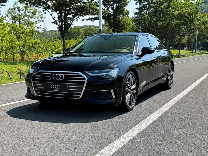 2022 Audi A6L 2022 55 TFSI quattro flagship elegant model