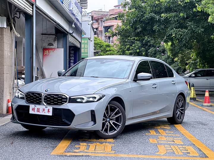 2025 BMW 3 Series 2025 325Li M Sports Package