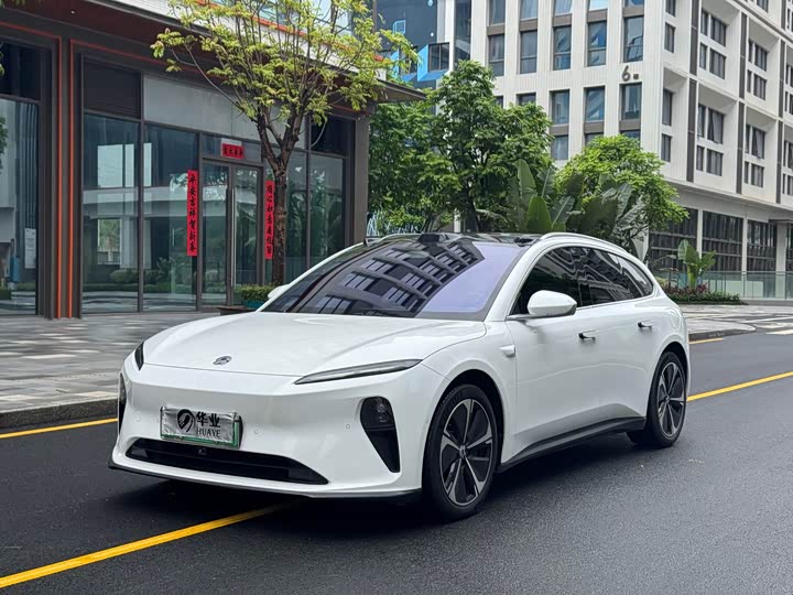 2024 NIO ET5T 2024 model 75kWh Touring