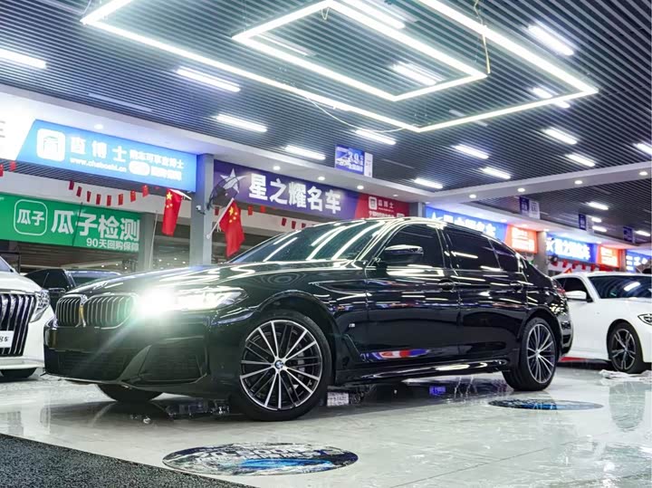 2023 BMW 5 Series 2022 530Li Leading M Sports Package