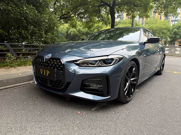 2022 BMW 4 Series 2022 425i M Sports Night Package