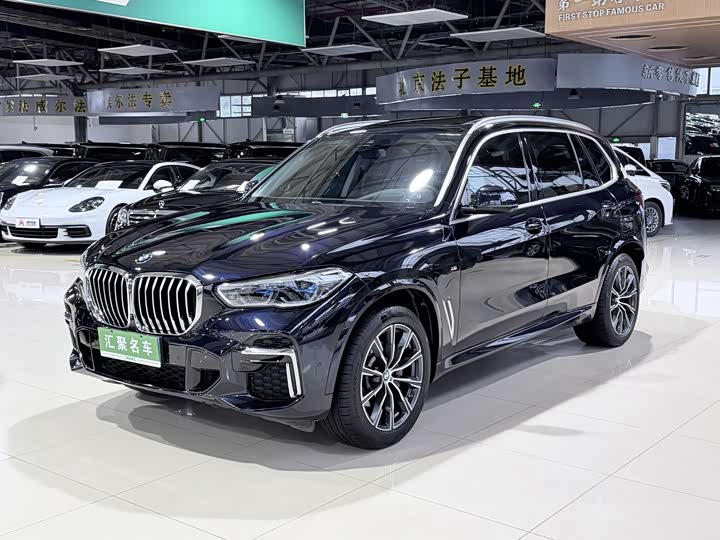 2022 BMW X5 2022 xDrive 30Li Exclusive M Sports Package