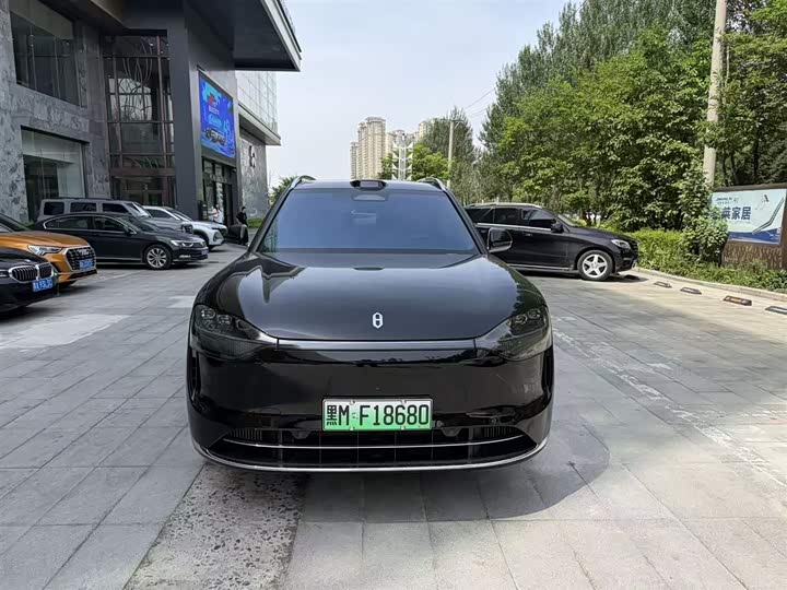 2024 AITO M9 2024 EREV Ultra 42kWh 6-Seater