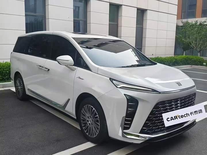 2025 Buick GL8 PHEV 2024 Land Business Intelligent Edition 7-Seater