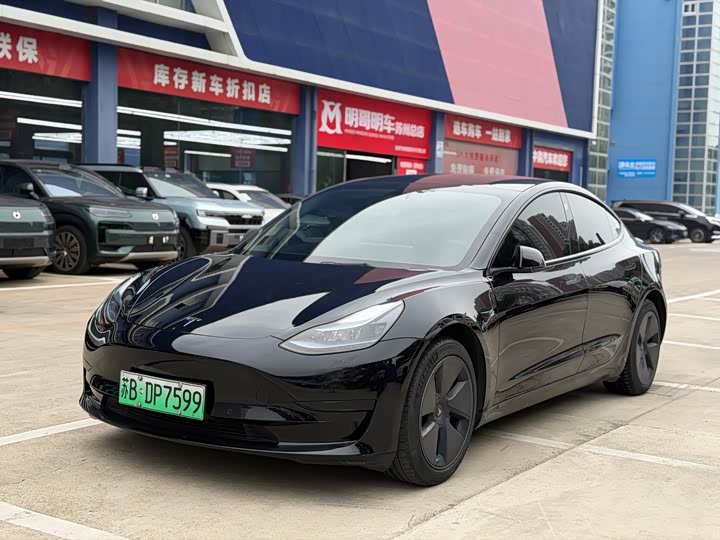 2023 Model 3 2022 rear-wheel drive version