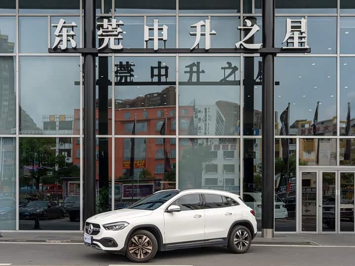 2022 Mercedes-Benz GLA 2022 facelift GLA 200