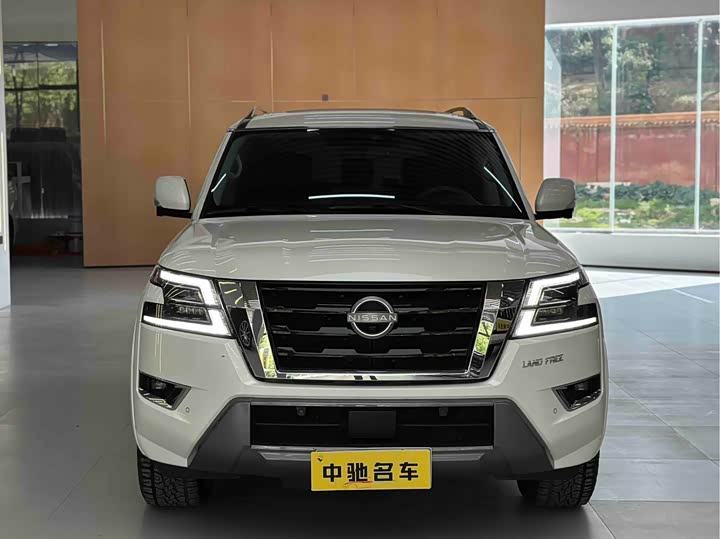 Patrol 2023 ARMADA 5.6L Armada Platinum Edition