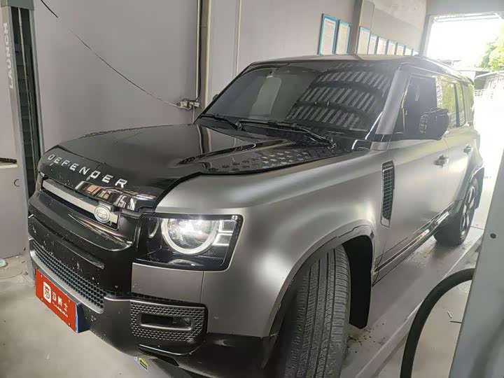 2024 Land Rover Defender 2024 110 3.0T P400 X-DYNAMIC HSE