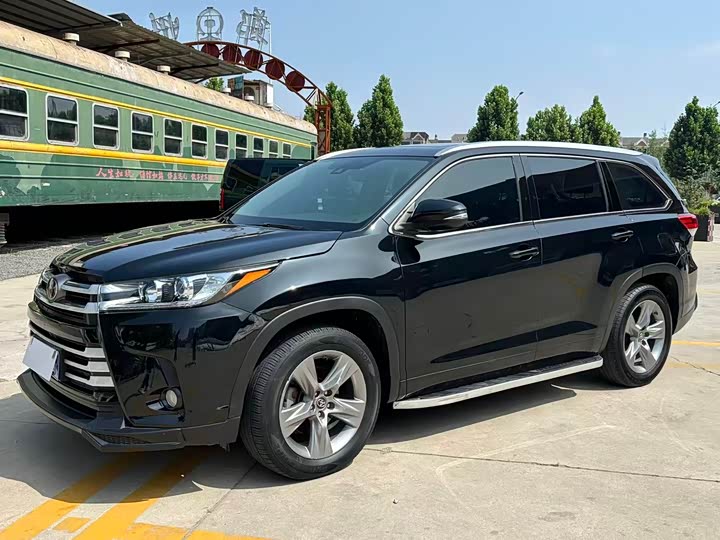 2021 Highlander 2021 2.0T four-wheel drive luxury version 7 seats