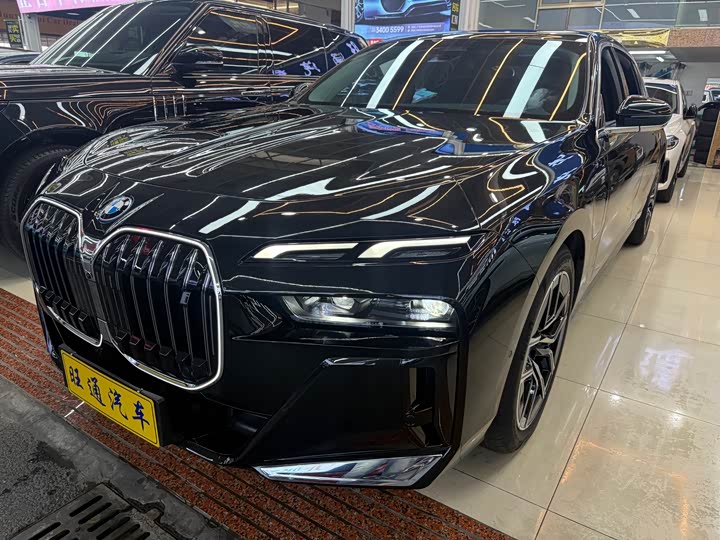 2024 BMW i7 2023 eDrive50L Leading M Sports Package