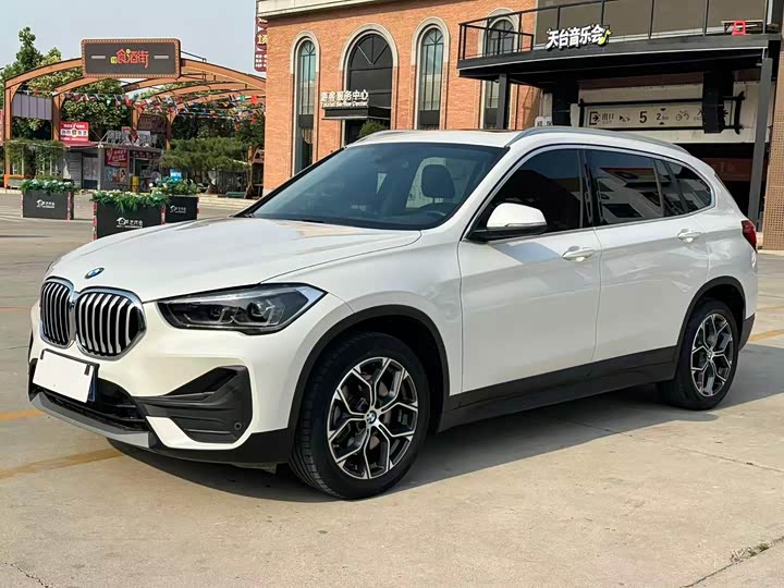 2022 BMW X1 2022 sDrive25Li Leading Model