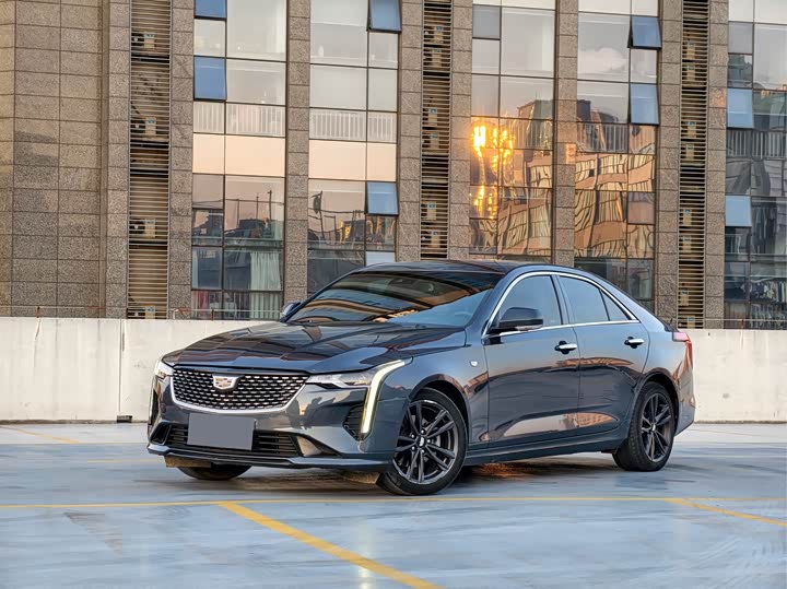 Cadillac CT4 2021 model 28T luxury model