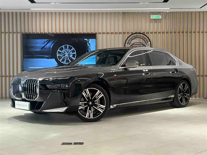 2024 BMW i7 2023 xDrive60L M Sports Package