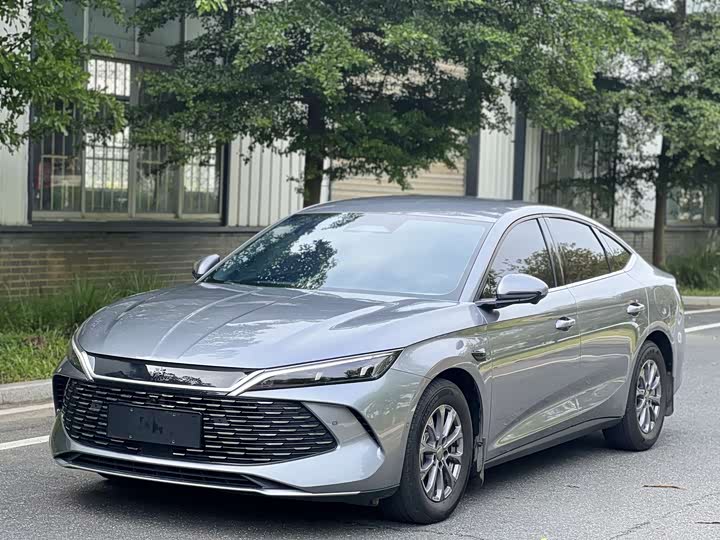 2025 Qin L 2025 DM-i Smart Driving Edition 80KM Transcendent Type